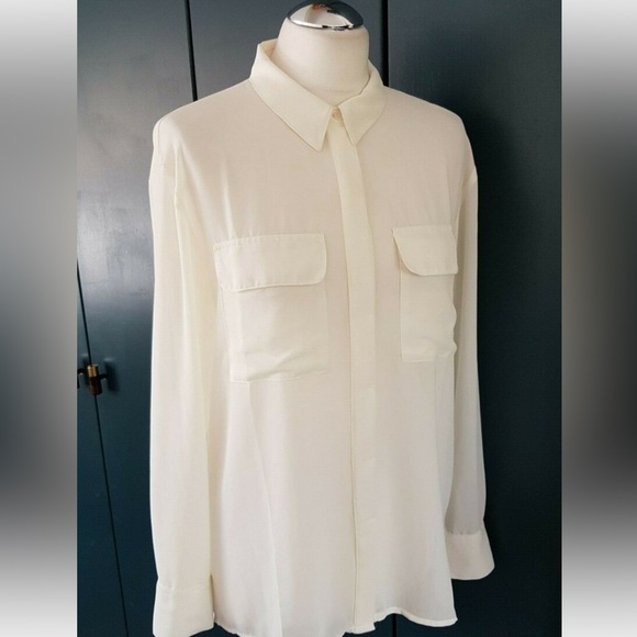 W118 by Walter Baker Ivory Button-Up Blouse - Size Medium - Picture 1 of 1